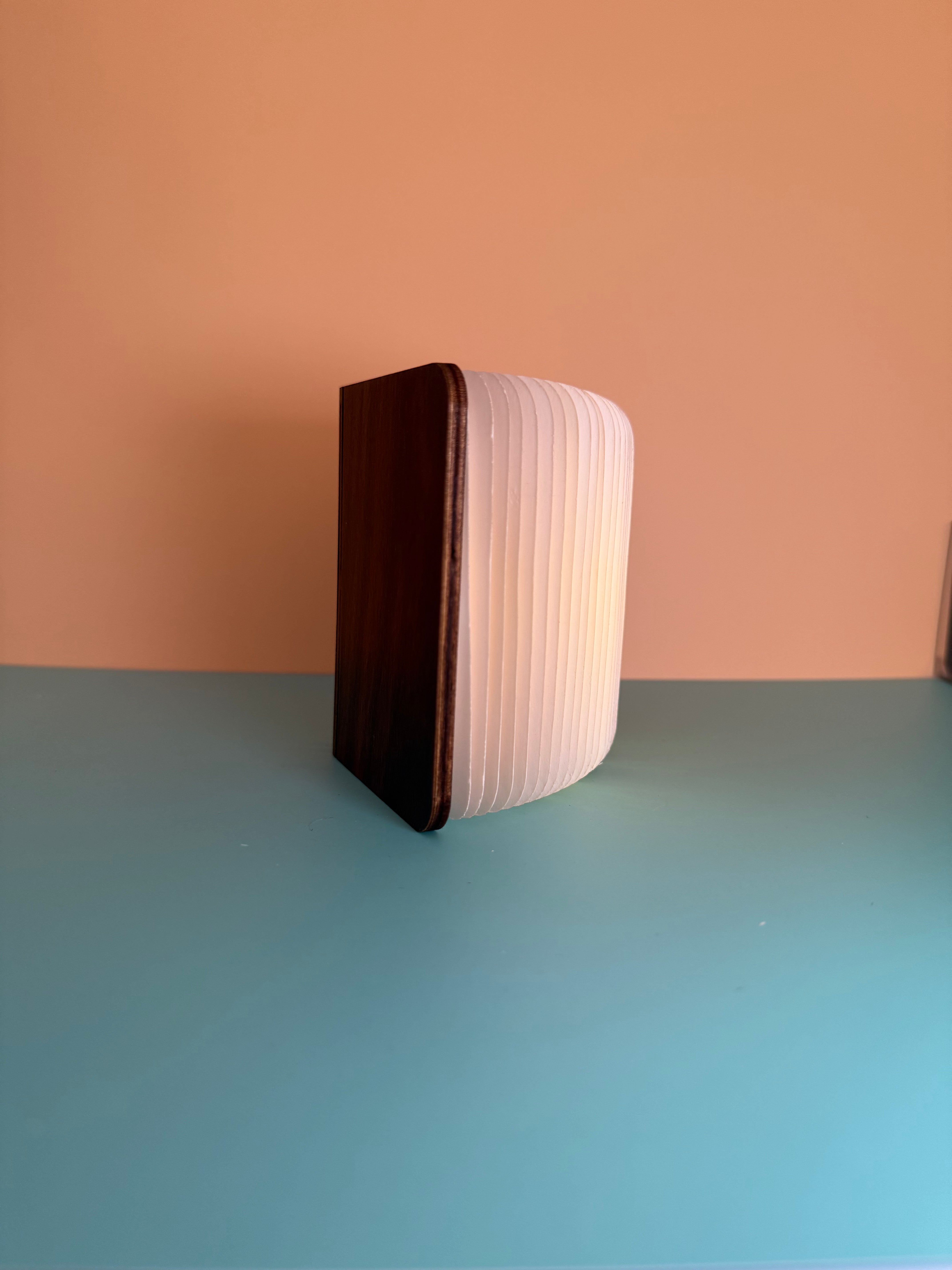 get Mind: Foldable Book Lamp – Portable Wooden Light for Calm Spaces